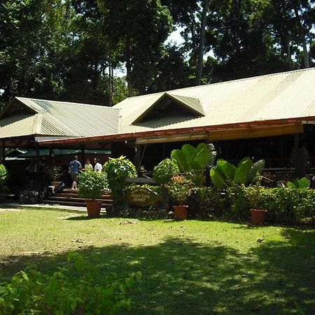 Pulau Tiga Resort Kota Kinabalu Exterior photo